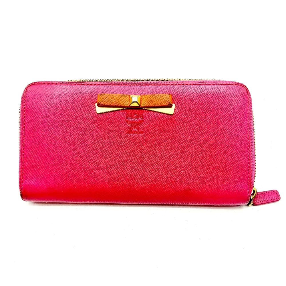 MCM Leather Zippy Wallet